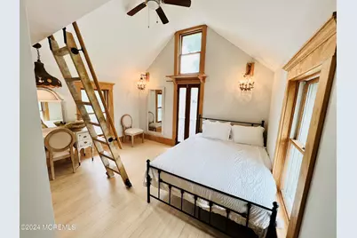 100 Lake Avenue, Ocean Grove, NJ 07756 - Photo 15