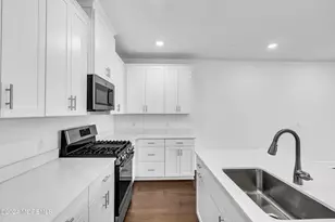 217 Aaron Truehart Wy, Titusville, NJ 08560 - Photo 21