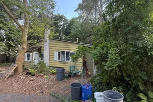 247 Tiller Ave, Beachwood, NJ 08722 - Photo 3