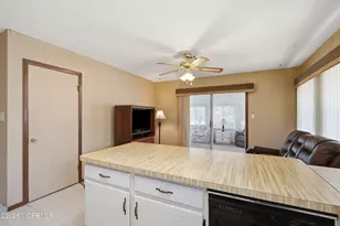 7 Canaries Ct, Toms River Township, NJ 08757 - Photo 7
