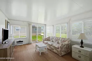 7 Canaries Ct, Toms River Township, NJ 08757 - Photo 9