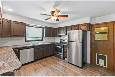 1813 Southampton Boulevard, Toms River Township, NJ 08757 - Photo 5