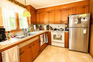 18 Holmes Terrace, Freehold, NJ 07728 - Photo 5
