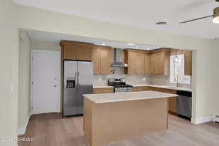 103 Edgewater Ct, Toms River Township, NJ 08757 - Photo 3