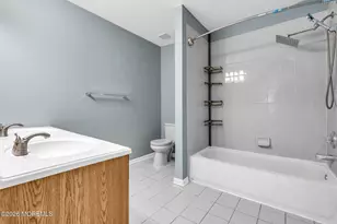 21 Forrest Ct, Tinton Falls, NJ 07753 - Photo 21