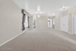 7 Allister Ln, Columbus, NJ 08022 - Photo 13