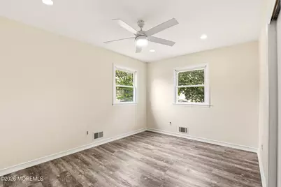 853 Neptune Avenue, Beachwood, NJ 08722 - Photo 15