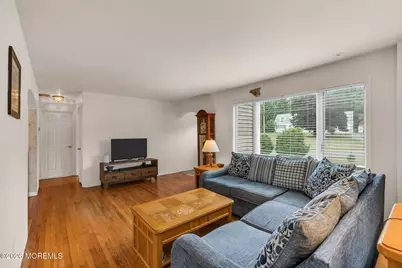 89 Oak Hill Road, Middletown, NJ 07748 - Photo 13