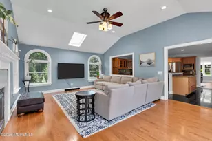 118 Sun Valley Rd, Toms River Township, NJ 08755 - Photo 17
