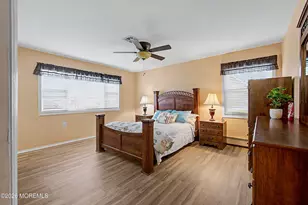 20 Thronbury Ct, Toms River Township, NJ 08757 - Photo 15