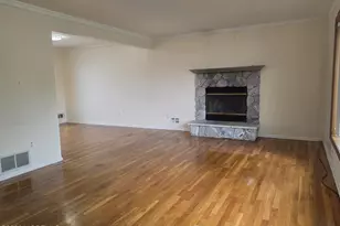 42 Richards Dr, Sayreville, NJ 08859 - Photo 5