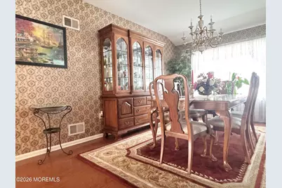 18 Skyline Drive, Lakewood, NJ 08701 - Photo 17