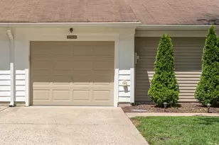 1156B Thornbury Ln, Manchester Township, NJ 08759 - Photo 3