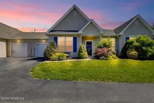 18 Deer Chase Ln, Lakewood, NJ 08701 - Photo 1