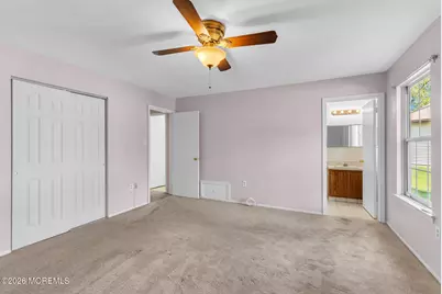 7 Kingston Close #1000, Freehold, NJ 07728 - Photo 15