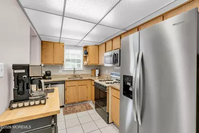 7 Kingston Close #1000, Freehold, NJ 07728 - Photo 17