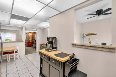7 Kingston Close #1000, Freehold, NJ 07728 - Photo 11