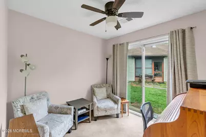 7 Kingston Close #1000, Freehold, NJ 07728 - Photo 25