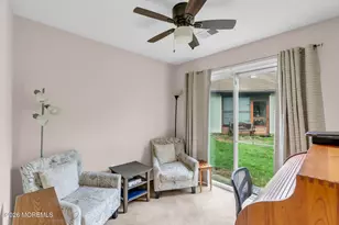 7 Kingston Close, Freehold, NJ 07728 - Photo 25