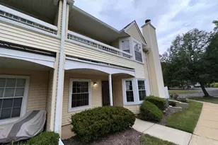 16 Fryer Ct, Hightstown, NJ 08520 - Photo 3