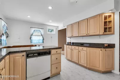 416 Macarthur Drive, Brick, NJ 08724 - Photo 9