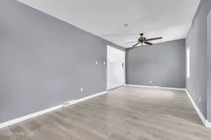 264 Birch St, Carneys Point, NJ 08069 - Photo 15