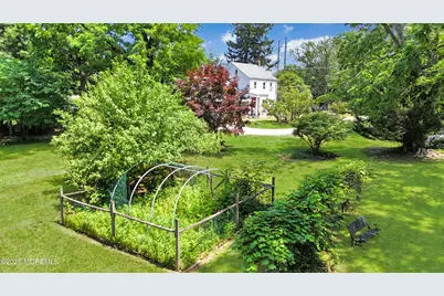 729 Wayside Road, Neptune Township, NJ 07753 - Photo 7
