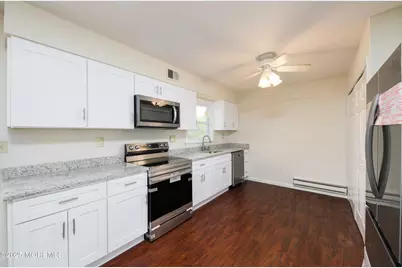 2 William Street #A Upper, Highlands, NJ 07732 - Photo 5