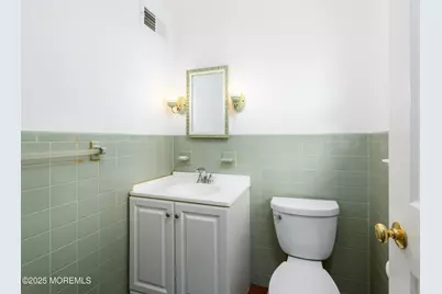 2 William Street #A Upper, Highlands, NJ 07732 - Photo 11