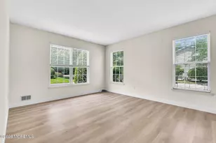 146 Greenlawns Dr, Lakewood, NJ 08701 - Photo 19