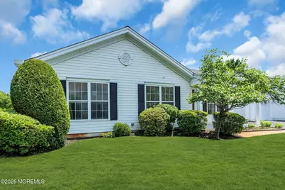 146 Greenlawns Drive, Lakewood, NJ 08701 - Photo 3