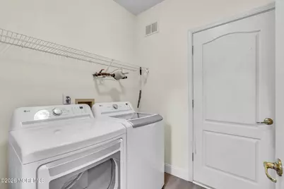 146 Greenlawns Drive, Lakewood, NJ 08701 - Photo 23