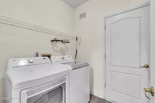 146 Greenlawns Dr, Lakewood, NJ 08701 - Photo 23