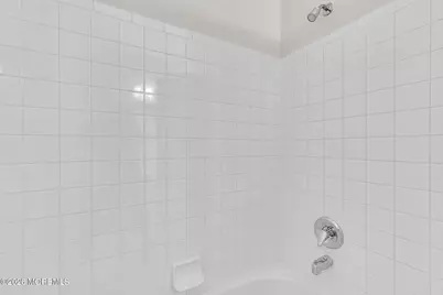 6 Greensprings Drive, Lakewood, NJ 08701 - Photo 15