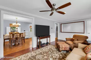 812 Beacon St, Toms River Township, NJ 08757 - Photo 9