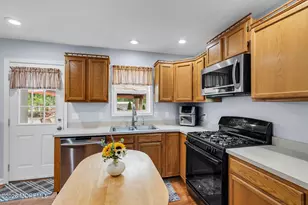 812 Beacon St, Toms River Township, NJ 08757 - Photo 11