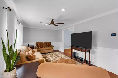 812 Beacon Street, Toms River Township, NJ 08757 - Photo 7