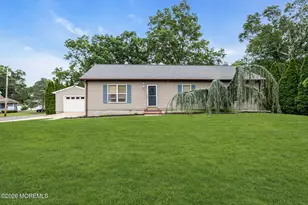 812 Beacon St, Toms River Township, NJ 08757 - Photo 3