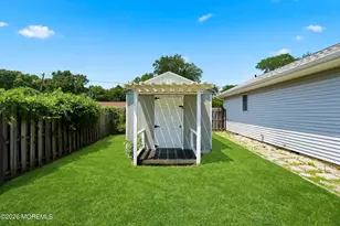 20 Western Dr, Howell Township, NJ 07731 - Photo 27