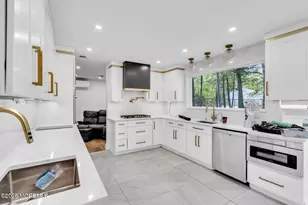 2261 Huckleberry Rd, Manchester Township, NJ 08759 - Photo 19
