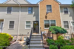121 Forest Park Cir, Lakewood, NJ 08701 - Photo 3