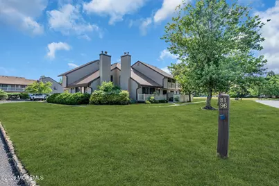95 Cotswold Circle #3, Ocean Twp, NJ 07712 - Photo 3