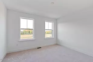 10 Mariveles Wy, Tinton Falls, NJ 07724 - Photo 25