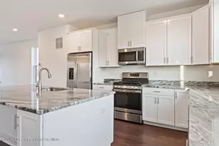 10 Mariveles Wy, Tinton Falls, NJ 07724 - Photo 15