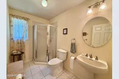 6 Seaman Road, Freehold, NJ 07728 - Photo 15