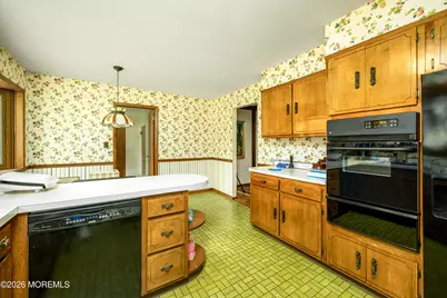 49 Newbury Road, Howell Township, NJ 07731 - Photo 9