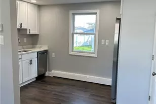10 Lake Ave, Keyport, NJ 07735 - Photo 5