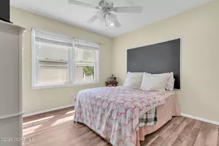 13 Scenic Dr, Freehold, NJ 07728 - Photo 21