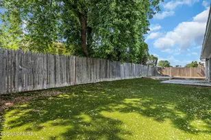 13 Scenic Dr, Freehold, NJ 07728 - Photo 25
