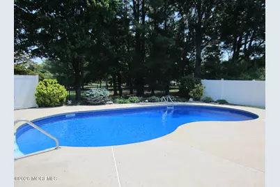 28 Branson Drive, Lincroft, NJ 07738 - Photo 9